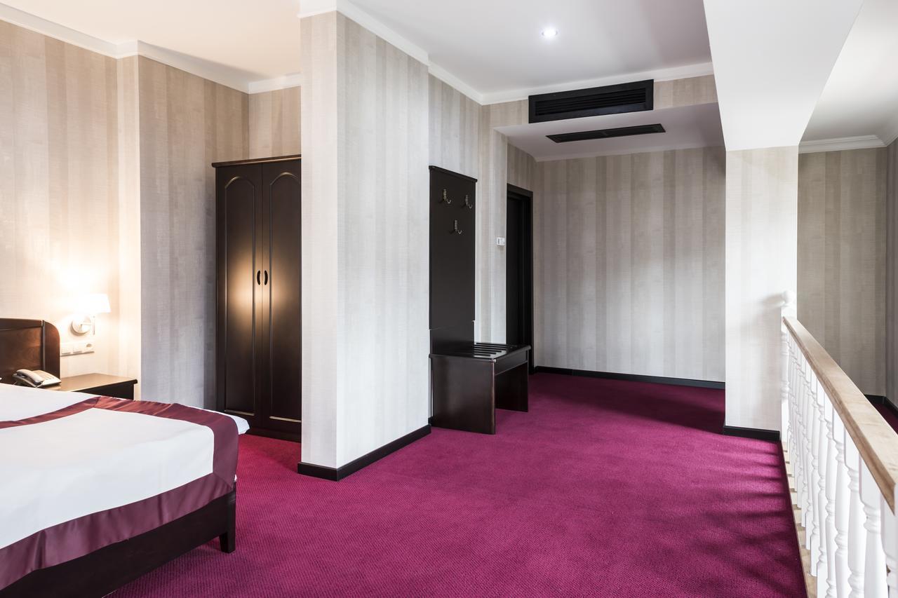 Kopala Tskneti Hotel Tsqnet'i Экстерьер фото