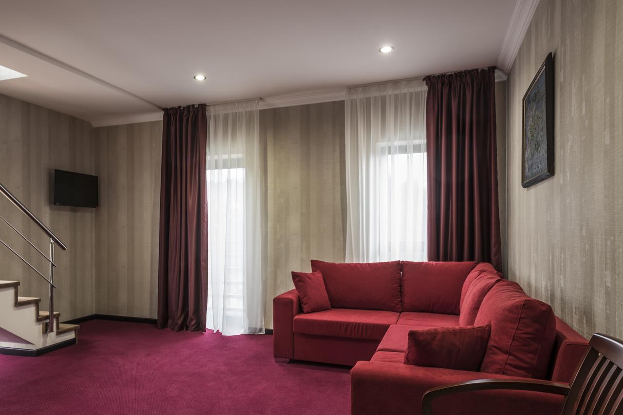 Kopala Tskneti Hotel Tsqnet'i Экстерьер фото